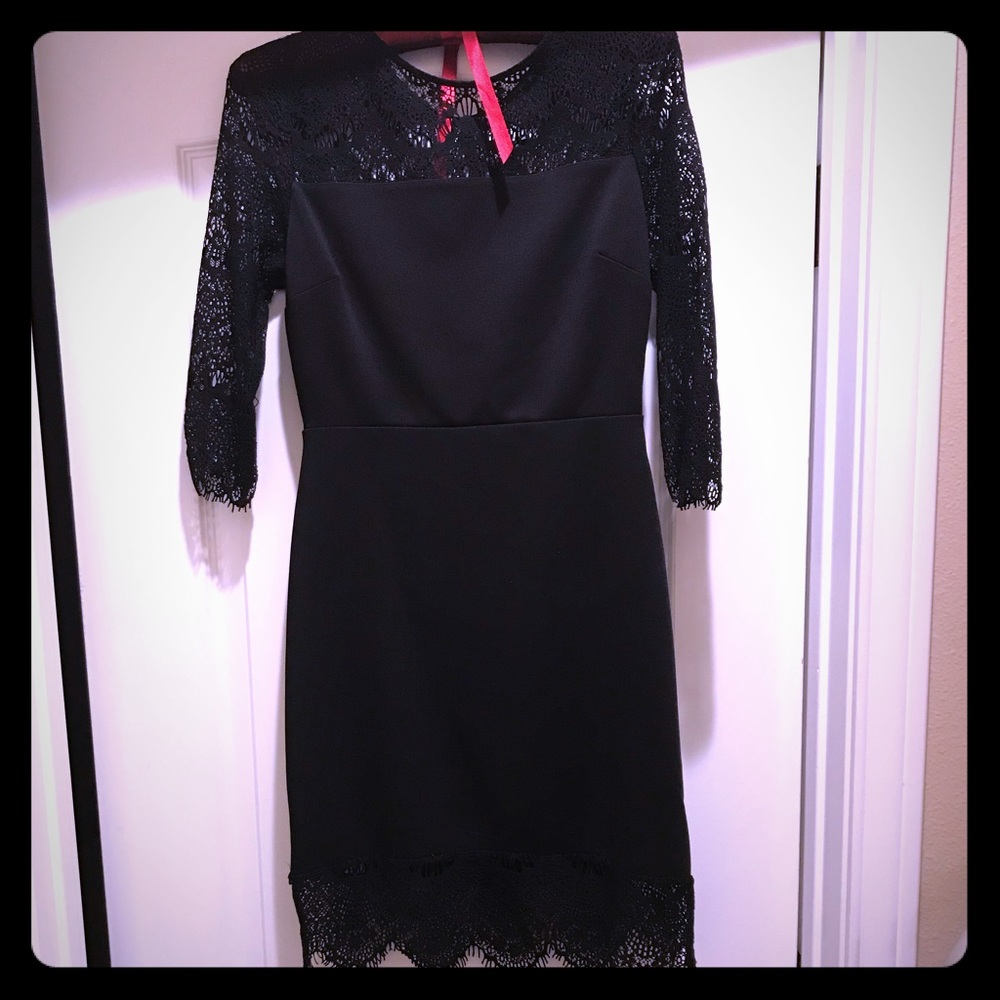 EUC express black dress with lace trim